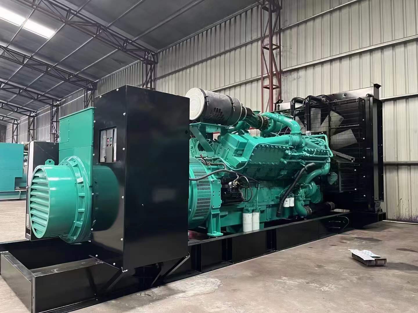定襄如何降低 800kW 柴油发电机输出电流的波动？